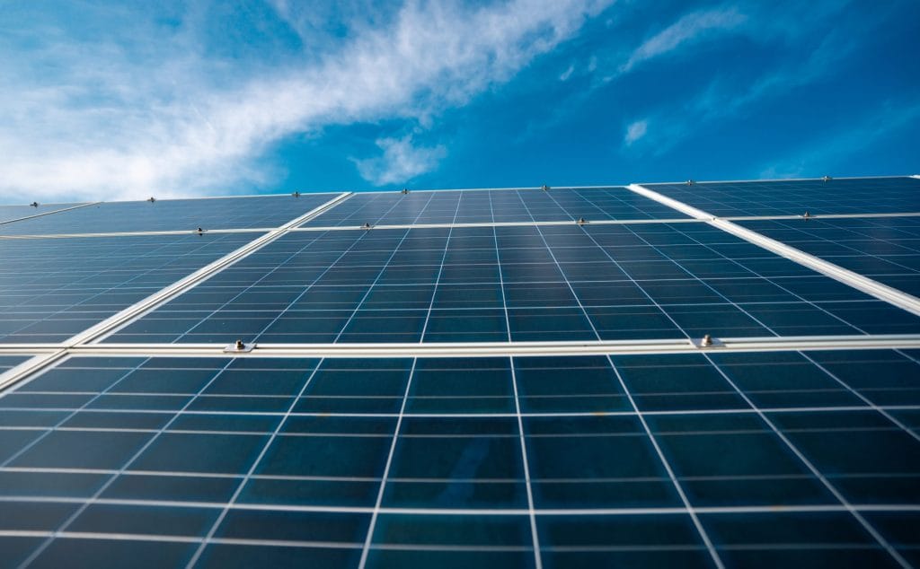 Commercial Solar ROI: Why Businesses Are Making the Switch