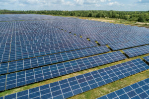 Solar Battery Storage: Is It Worth It for Homes and Businesses?